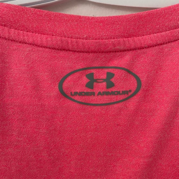 Under Armour Large Pink Tshirt - Picture 2 of 2